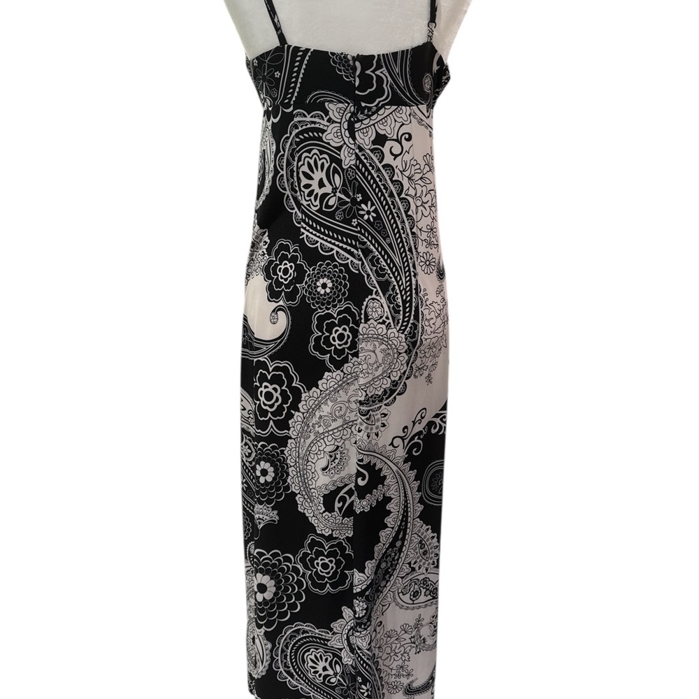 ECI Monochrome Patterned Dress - Picture 2 of 7